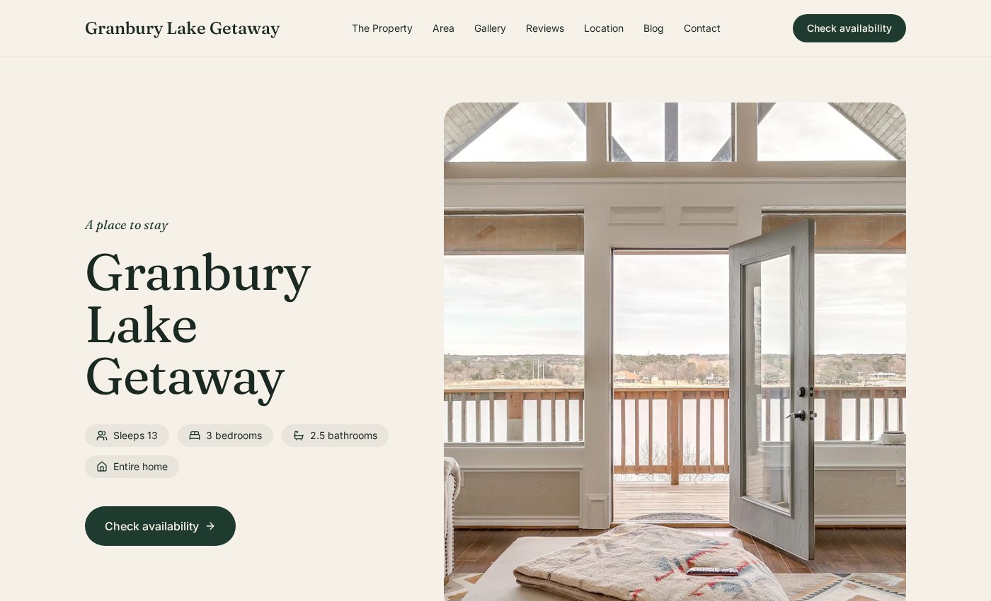 Granbury Lake Getaway direct booking website screenshot